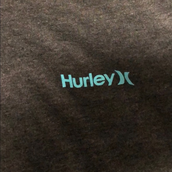 Hurley logo t shirt size medium - Picture 2 of 3